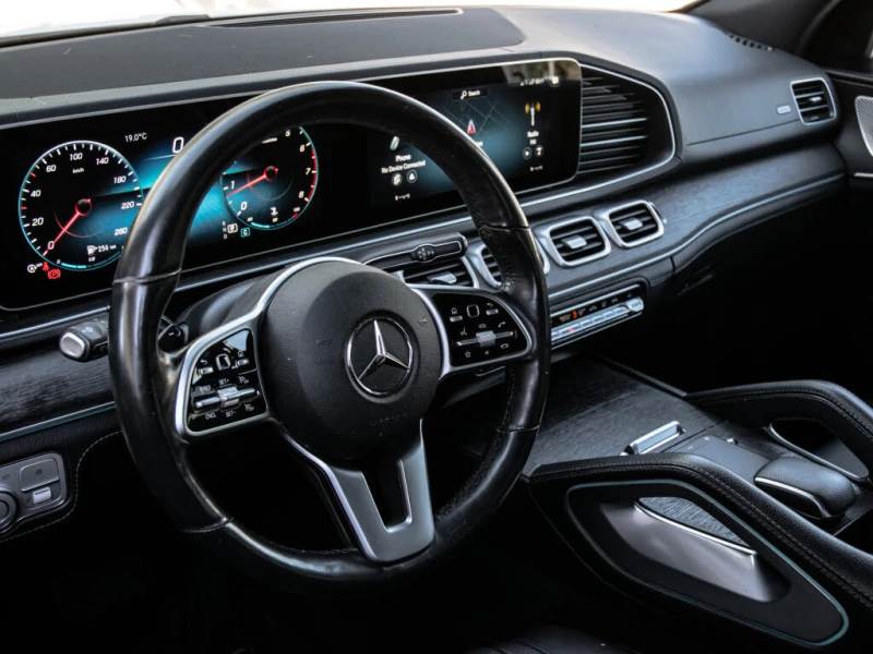 Mercedes-Benz GLE 350 AMG Optic * CARFAX * АвтоКредит * (ЦЕНА ДО БГ), снимка 7 - Автомобили и джипове - 53180795