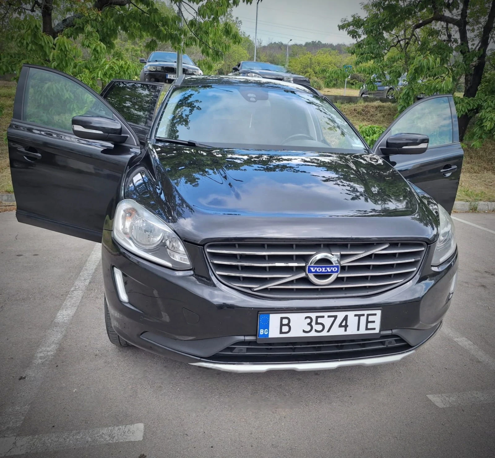 Volvo XC60 2.0 D4 Geartronic  - изображение 5