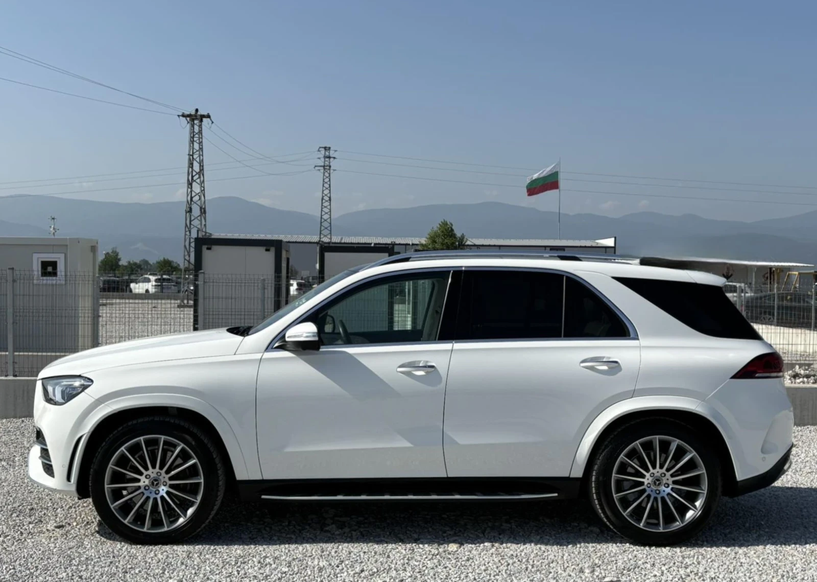 Mercedes-Benz GLE 400 Капарирана/Продадена  - изображение 8