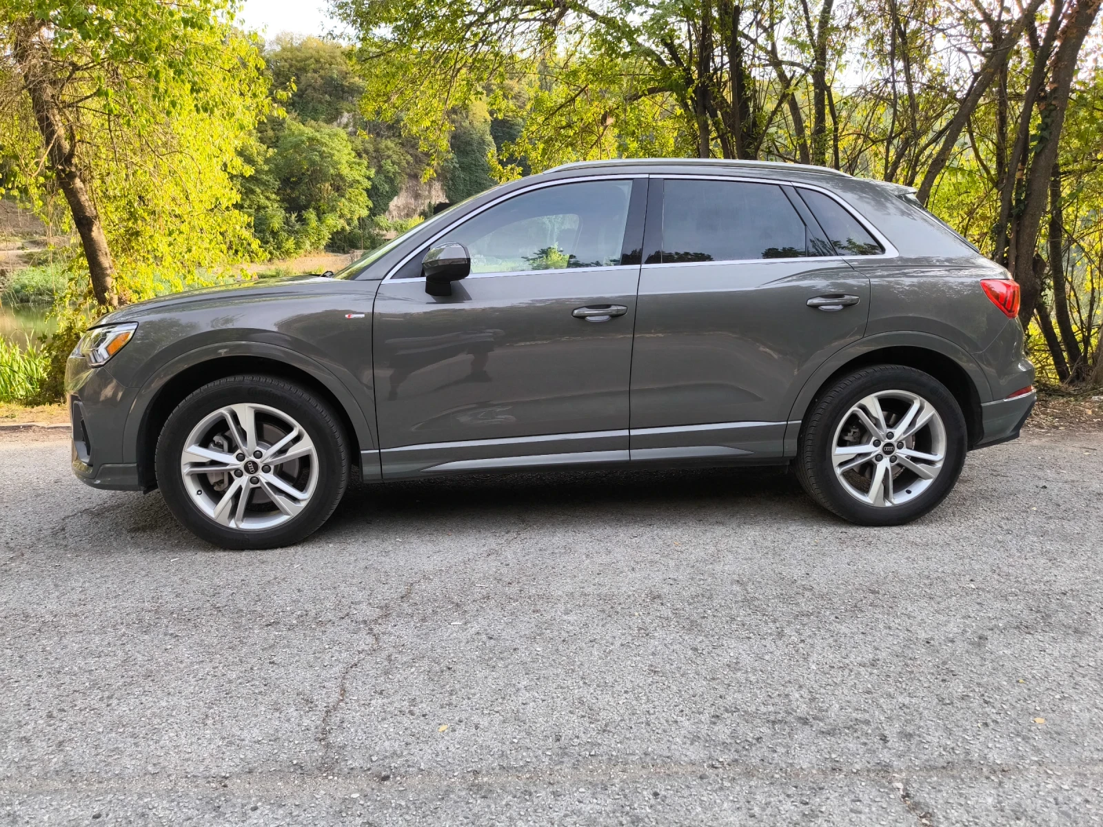 Audi Q3 Бижу неустоимо за всяка дама или семейство - изображение 7