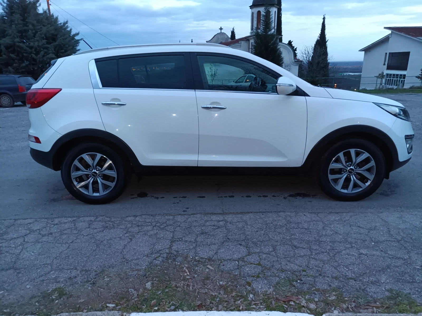 Kia Sportage �������� ��� ���� 185000 ������� ������  | Mobile.bg � ����������� 4