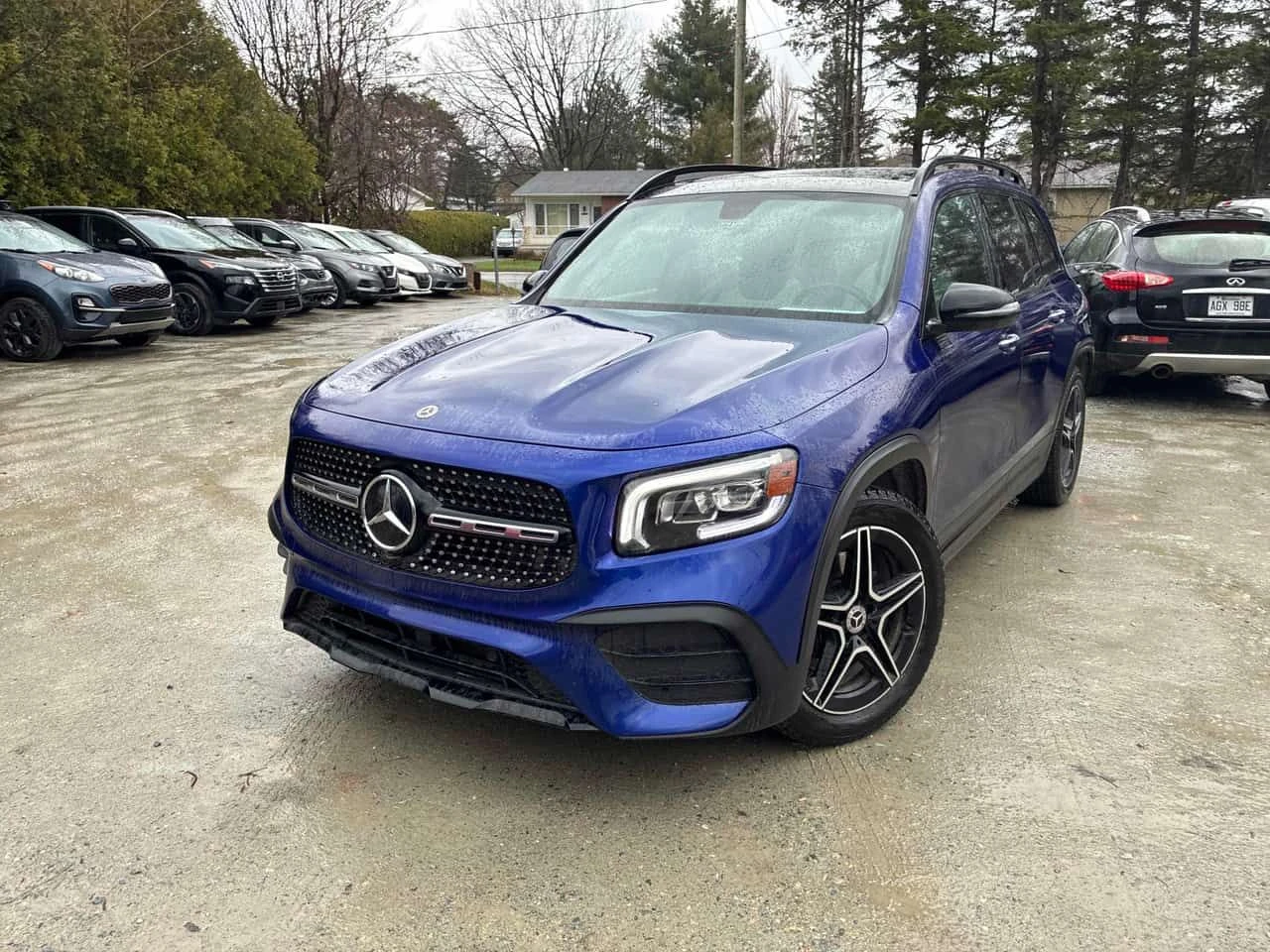 Mercedes-Benz GLB 250 * PANO * 360 * ПОДГРЕВИ * CARPLAY