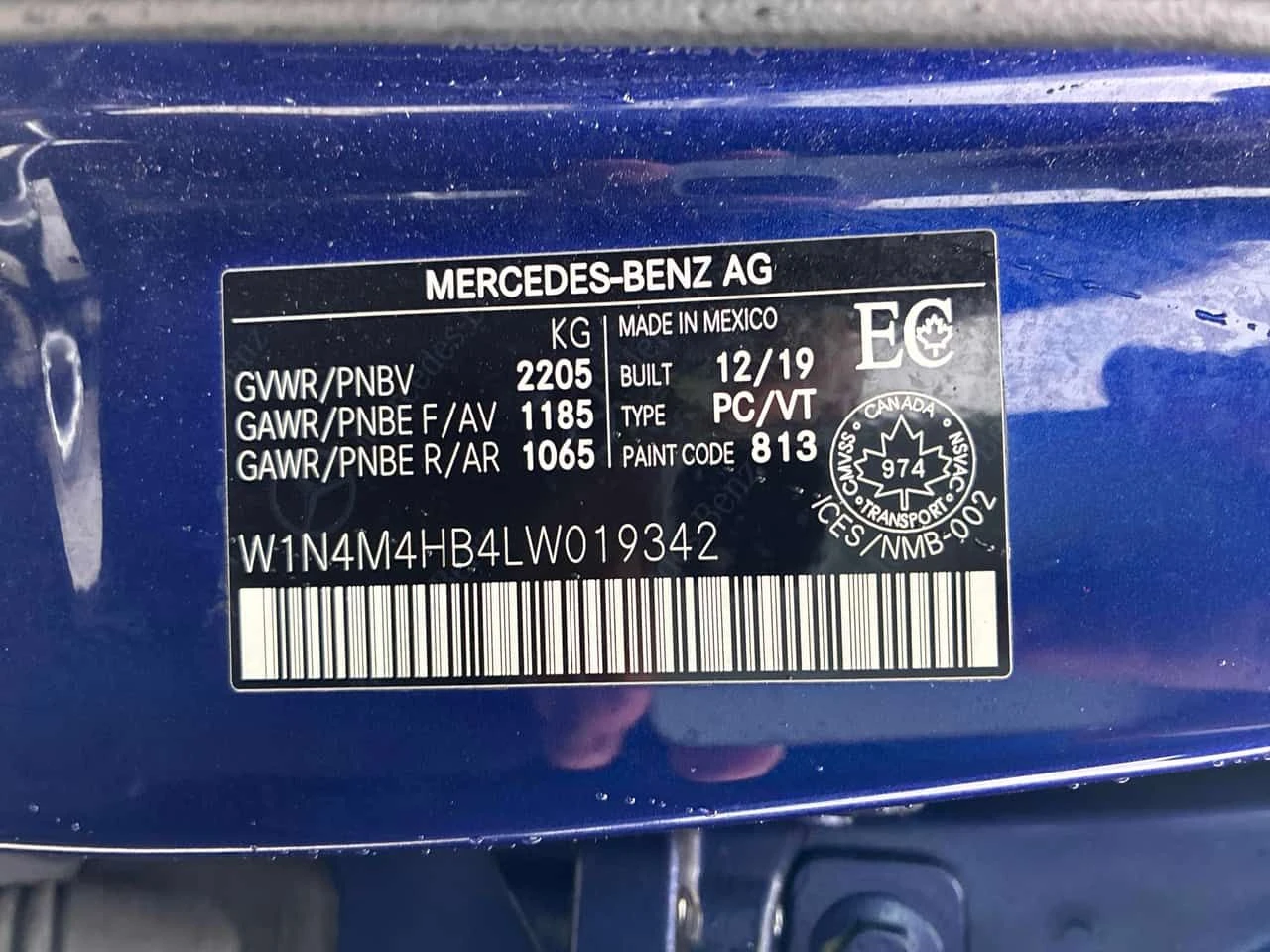 Mercedes-Benz GLB 250 * PANO * 360 * ПОДГРЕВИ * CARPLAY, снимка 14 - Автомобили и джипове - 54414045