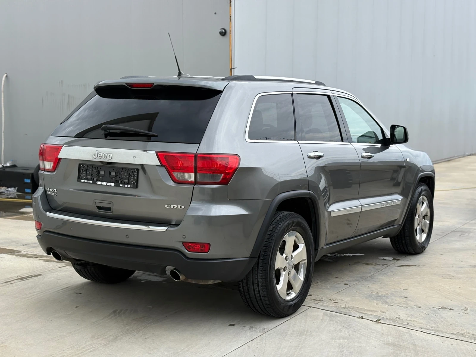 Jeep Grand cherokee 3.0 CRDi Overland /Камера* Keyless* Подгрев* Navi*, снимка 5 - Автомобили и джипове - 54782637