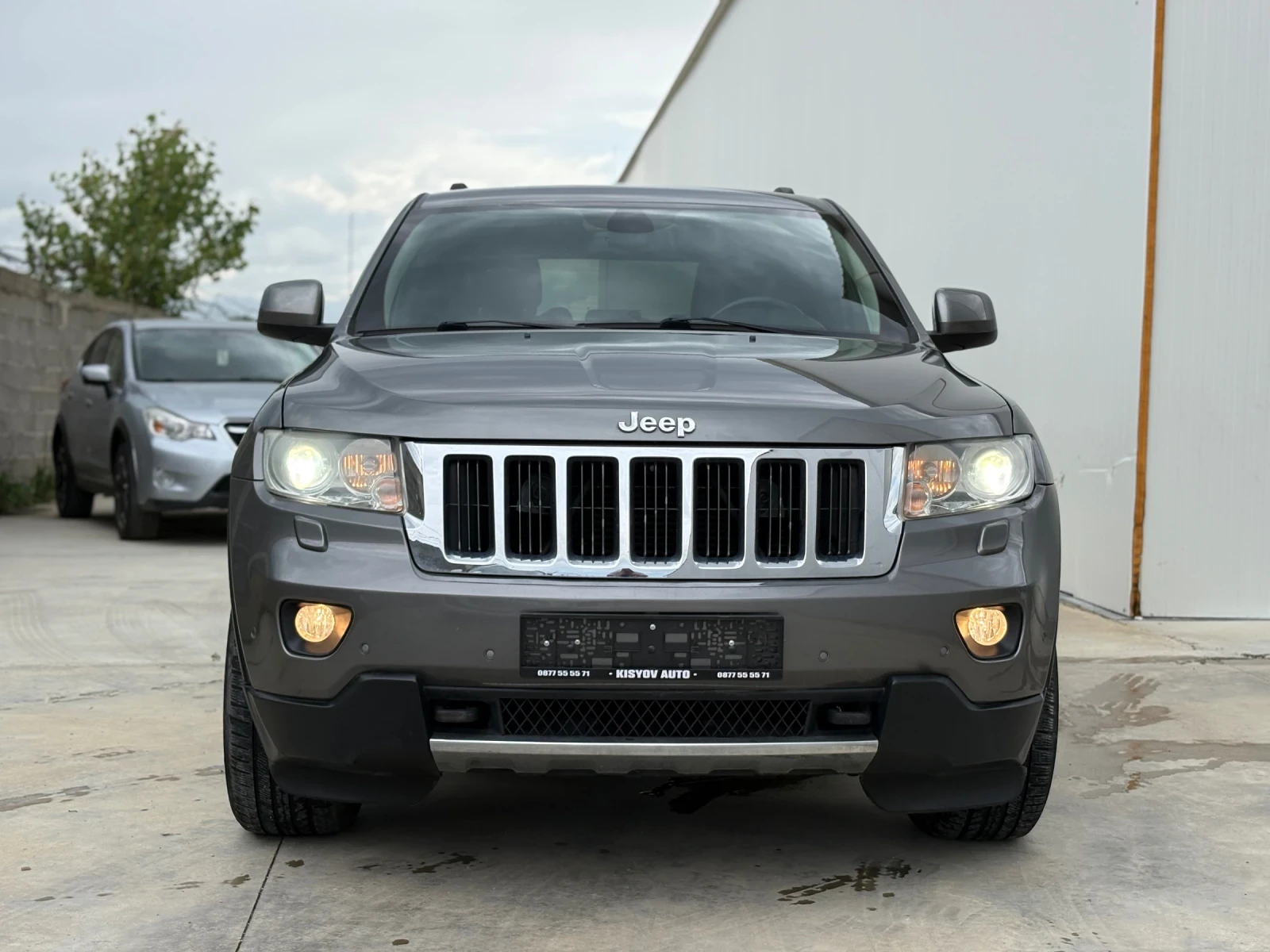 Jeep Grand cherokee 3.0 CRDi Overland /Камера* Keyless* Подгрев* Navi*, снимка 2 - Автомобили и джипове - 54782637