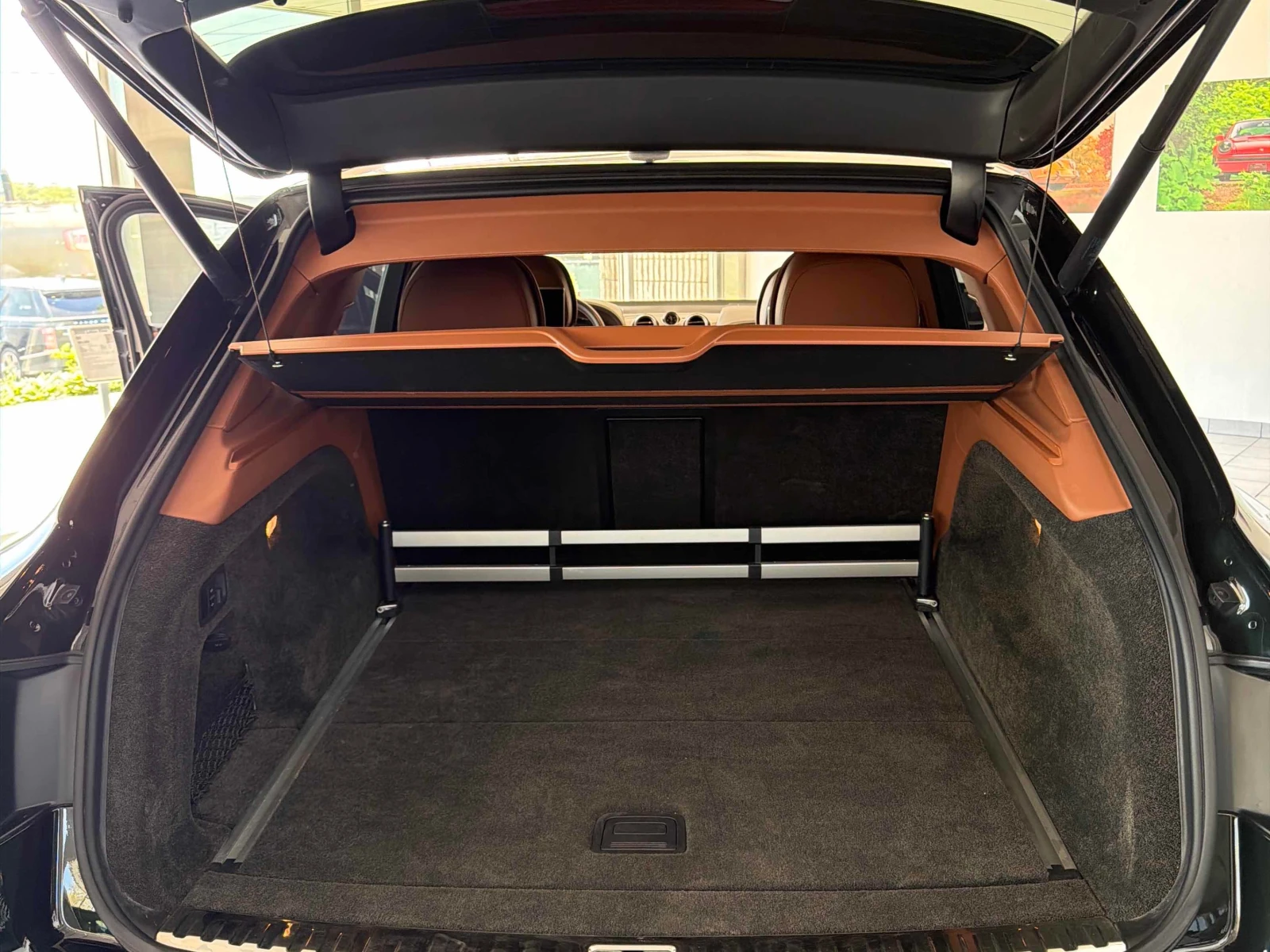 Bentley Bentayga 6.0L 12cyl AWD | Mobile.bg � ����������� 11