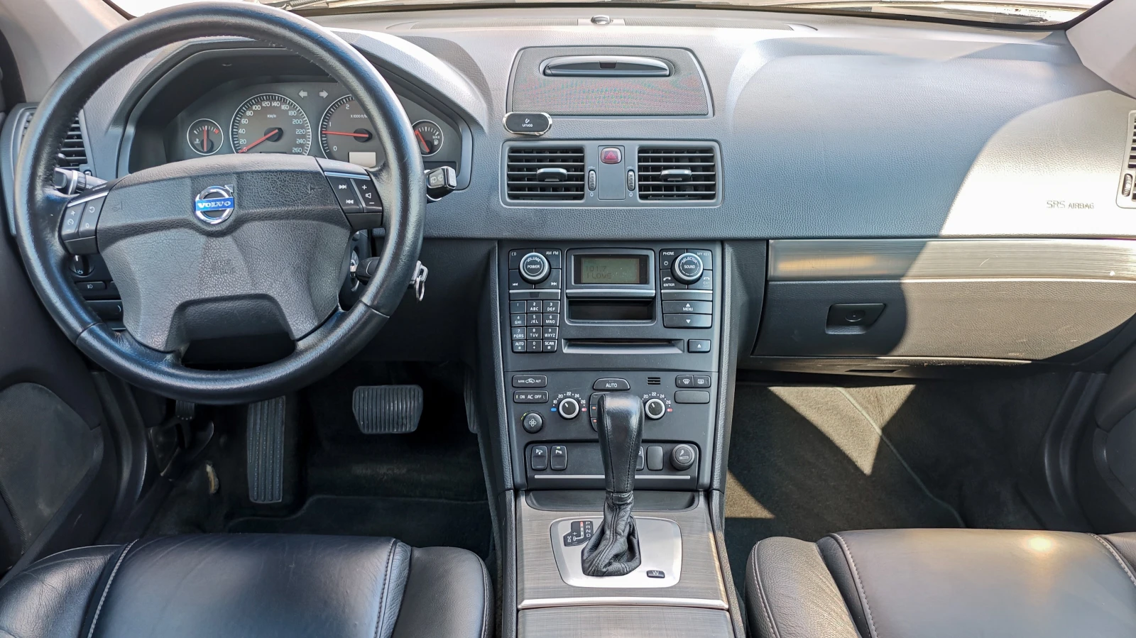 Volvo Xc90 2.4 D5 Aut. AWD, снимка 6 - Автомобили и джипове - 55583855