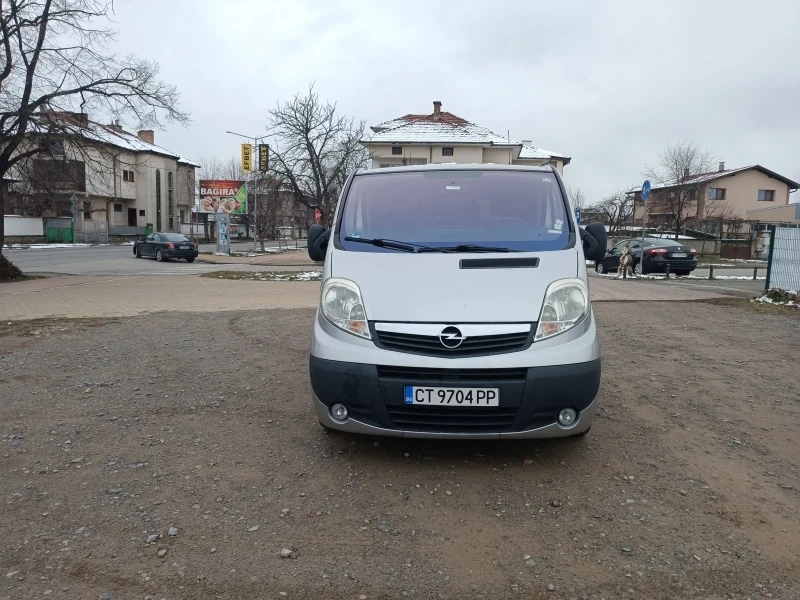 Opel Vivaro 2.0  CDTI 6 МЕСТЕН, снимка 2 - Бусове и автобуси - 48667795