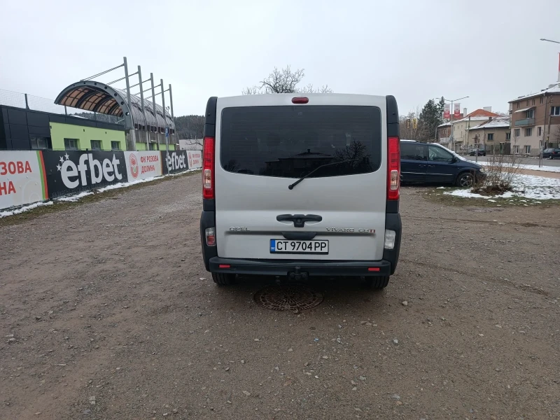 Opel Vivaro 2.0  CDTI 6 МЕСТЕН, снимка 6 - Бусове и автобуси - 48667795