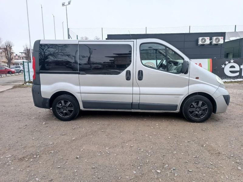 Opel Vivaro 2.0  CDTI 6 МЕСТЕН, снимка 4 - Бусове и автобуси - 48667795