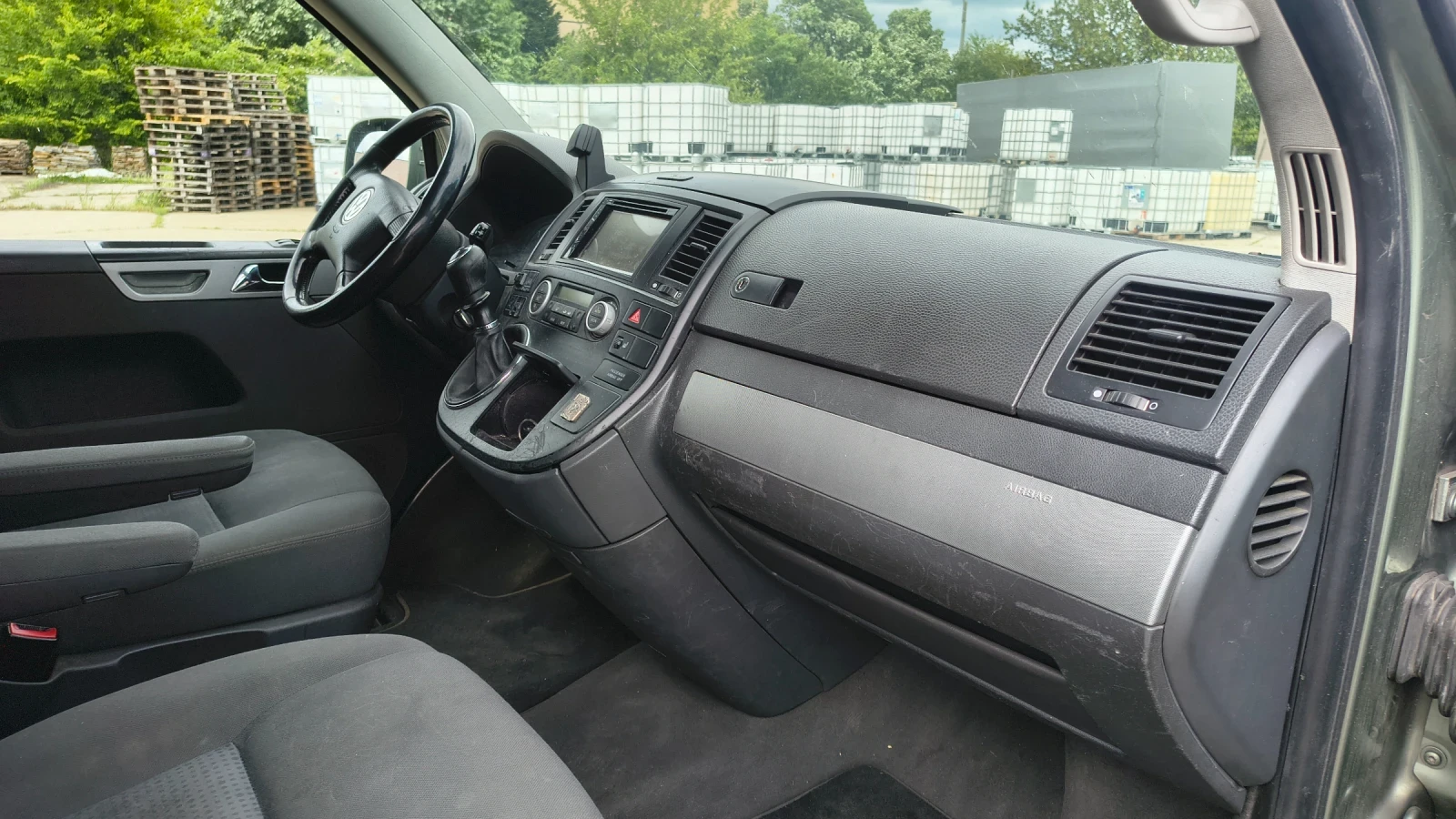 VW Multivan, снимка 5 - Бусове и автобуси - 55289504