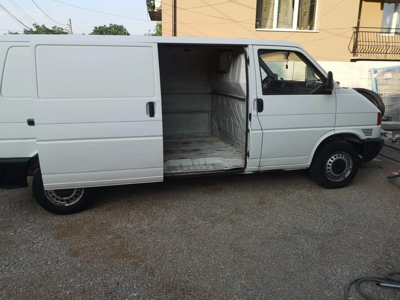 VW T4, снимка 6 - Бусове и автобуси - 55371733