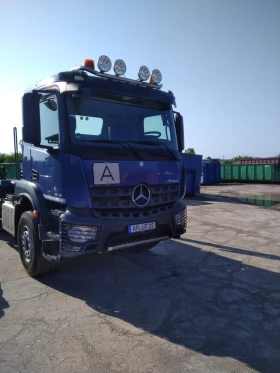  Mercedes-Benz Arocs