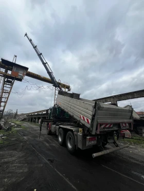 Iveco Trakker 500 e6 самосвал с кран hiab 232-5 X-HIPRO, снимка 4