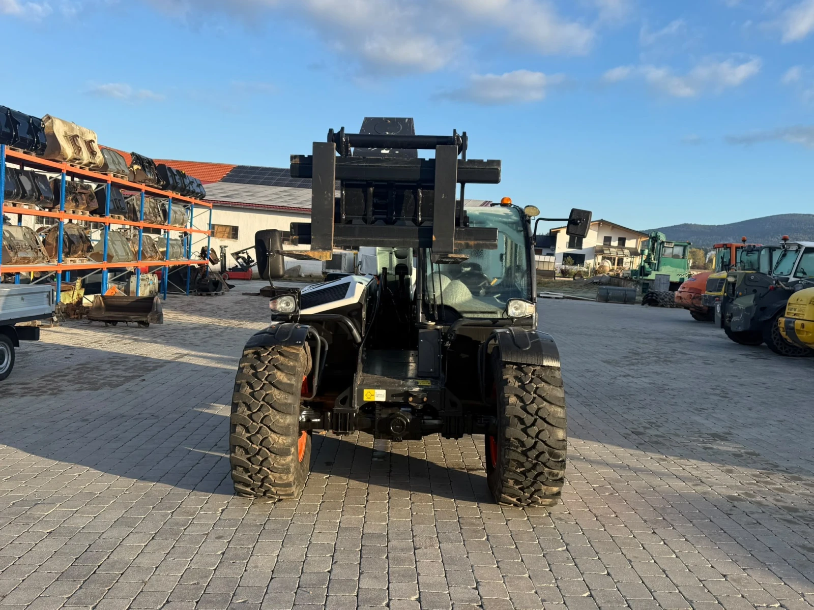 ������������ ������� Bobcat TL 34.65 HIGH FLOW AGRI ���� 2900 ���� ������ | Mobile.bg � ����������� 6