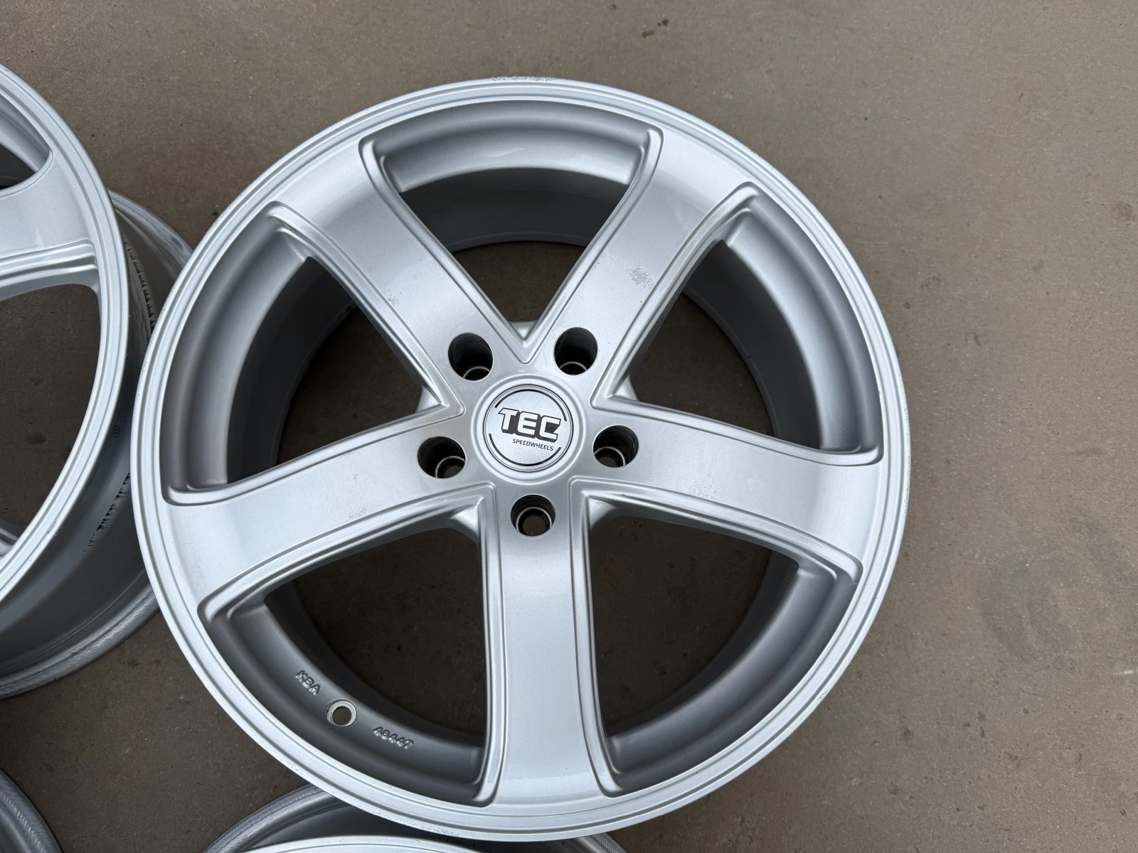 Джанти, снимка 5 - Гуми и джанти - 53955767