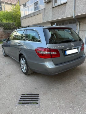 Mercedes-Benz E 250 4MATIC, снимка 7