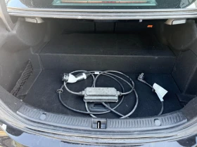 Mercedes-Benz E 300 DE 4-matic, снимка 11