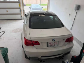 BMW M3 * 2dr Cpe * CARFAX * ОПЦИЯ ЗА ФИНАНСИРАНЕ, снимка 3