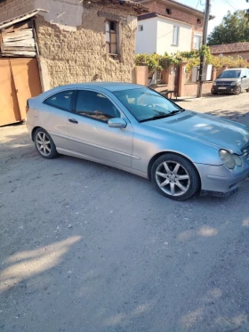 Mercedes-Benz C 220, снимка 1