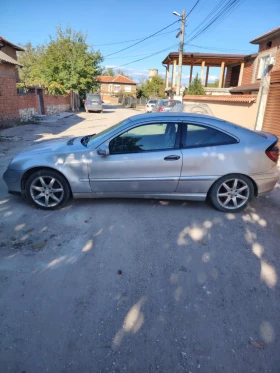 Mercedes-Benz C 220, снимка 2