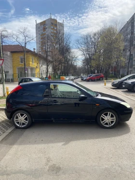 Ford Focus 1.8 i 16V, снимка 4