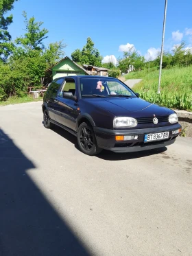 Обява за продажба на VW Golf 1.6 ~2 000 лв. - изображение 1