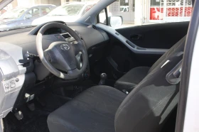 Toyota Yaris Товарен, снимка 5 - Автомобили и джипове - 53617173