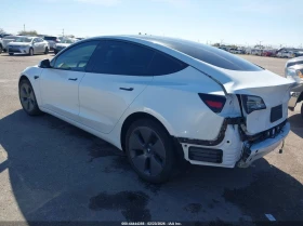 Tesla Model 3 Rear-Wheel Drive - 14200 € / 27772.79 лв. - 39392290 3