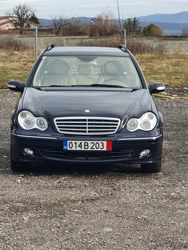 Mercedes-Benz C 300 4matik 3.0v6, снимка 2 - Автомобили и джипове - 43739262