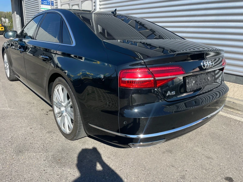 Audi A8 Matrix+ 4.2TDI+ V8T+ Full Led+ Key Less Go+ 3TV+ B, снимка 3 - Автомобили и джипове - 47431537