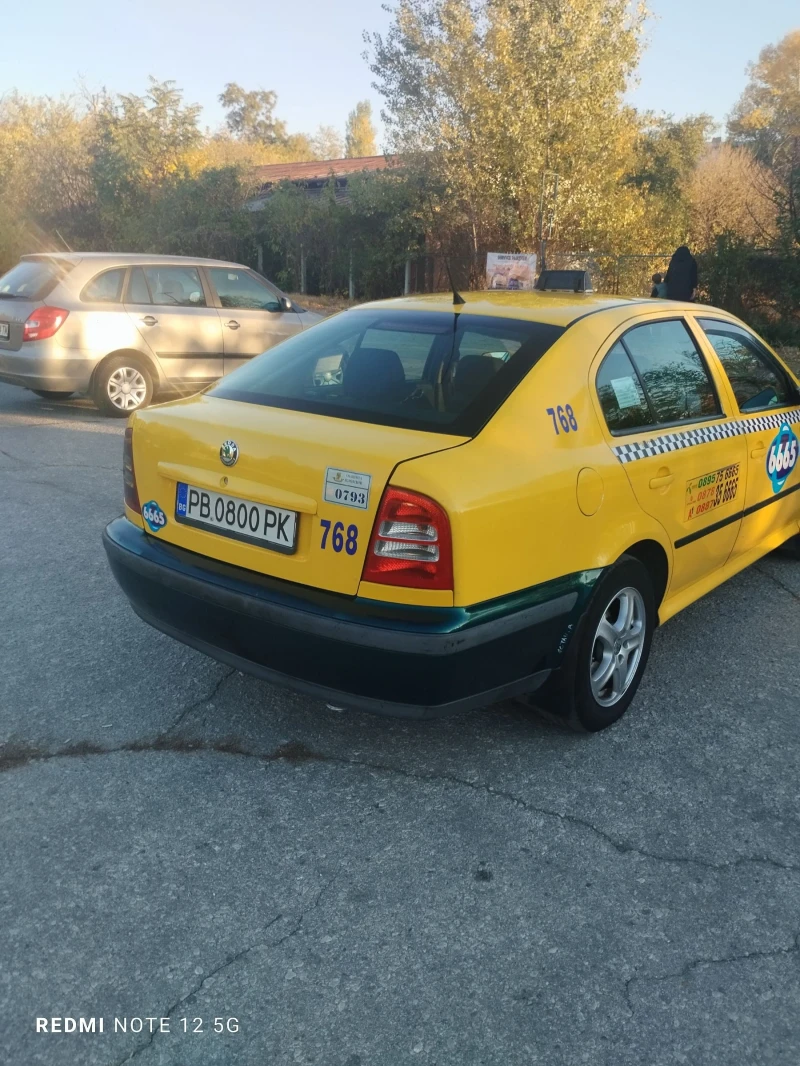 Skoda Octavia, снимка 5 - Автомобили и джипове - 47751307