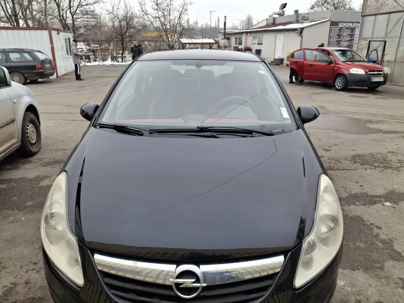 Opel Corsa, снимка 1 - Автомобили и джипове - 48795004