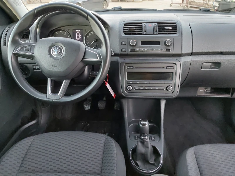 Skoda Fabia 1.2 TSI* EVRO 6b, снимка 9 - Автомобили и джипове - 49504477