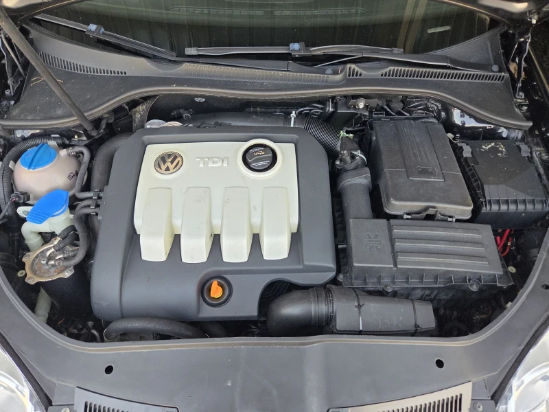 VW Golf 1.9tdi* klima* , снимка 9 - Автомобили и джипове - 51905524