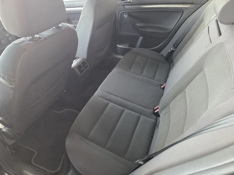 VW Golf 1.9tdi* klima* , снимка 13 - Автомобили и джипове - 51905524