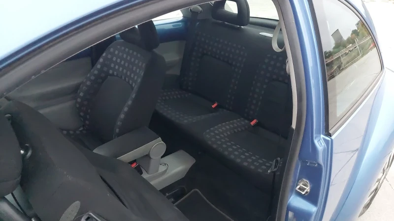 VW Beetle * BEETLE* 2.0* 115к.с., снимка 9 - Автомобили и джипове - 52446642