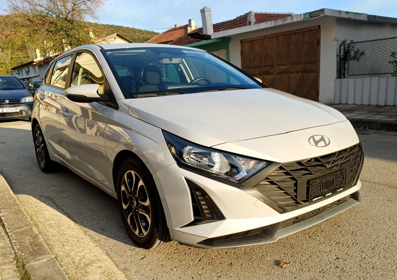 Hyundai I20 1.2i, снимка 4 - Автомобили и джипове - 52122905