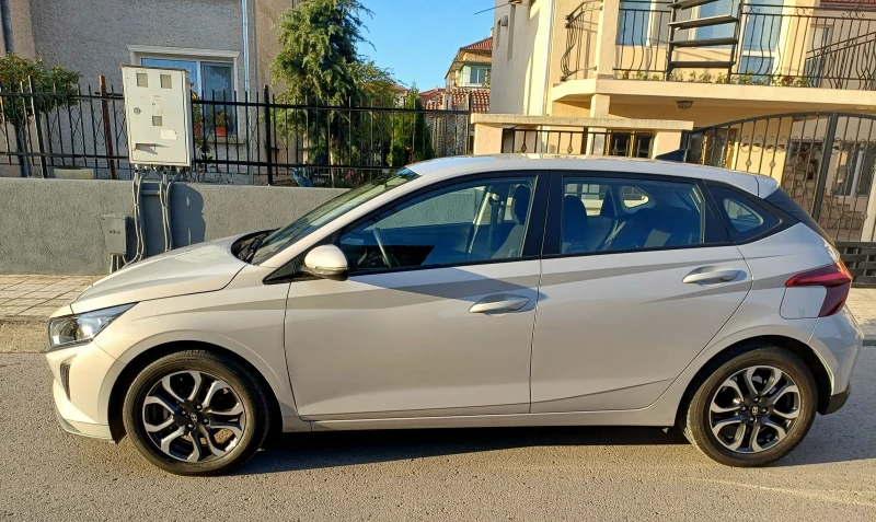 Hyundai I20 1.2i, снимка 2 - Автомобили и джипове - 52122905