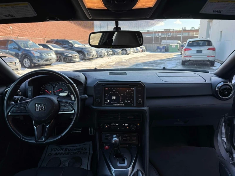 Nissan Gt-r * Premium * CARFAX * БЕЗ ПЪРВОНАЧАЛНА ВНОСКА, снимка 8 - Автомобили и джипове - 53162064