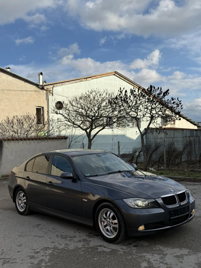 BMW 320 БЕНЗИН-ГАЗ, снимка 2 - Автомобили и джипове - 53474252