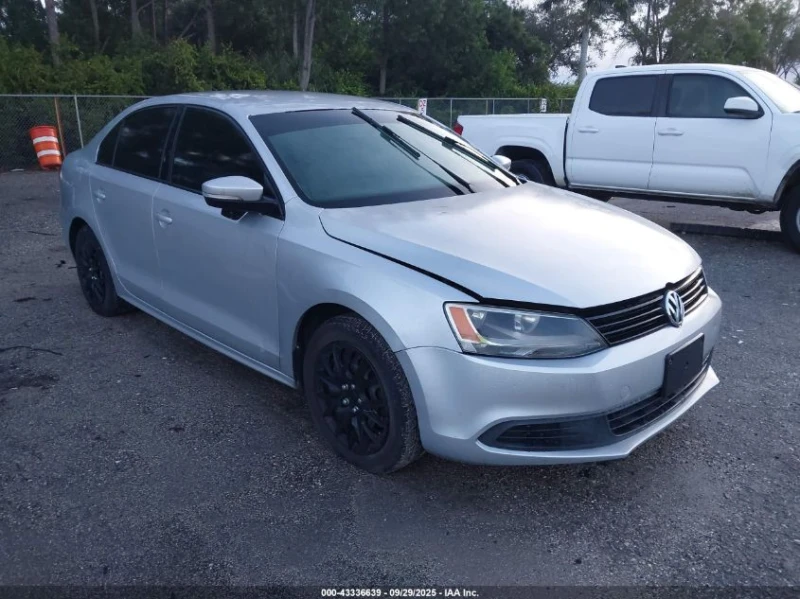 VW Jetta 1.8L I-4 DI, DOHC, VVT, TURBO, 170HP Front Wheel - 12600 лв. / 6442.28 € - 36738343 1