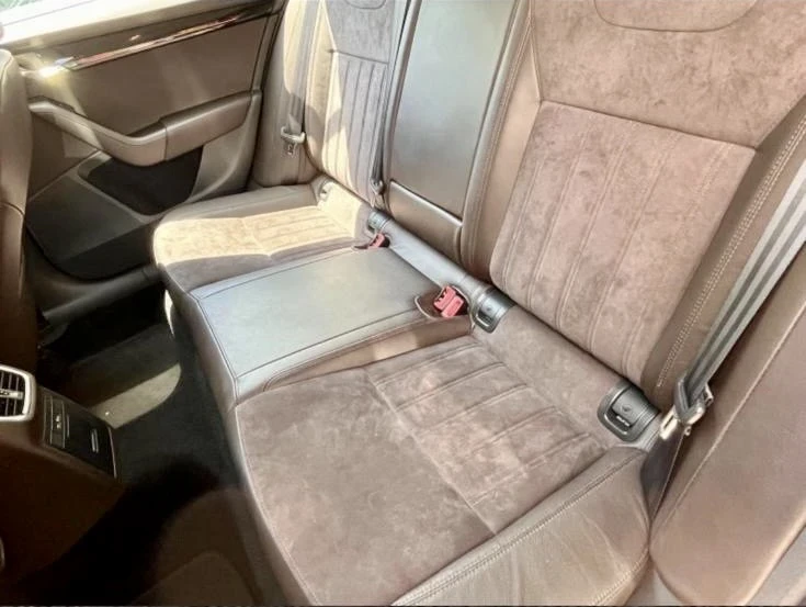 Skoda Octavia 1.5 TSI ACT DSG Laurin&Klement, снимка 10 - Автомобили и джипове - 52729756