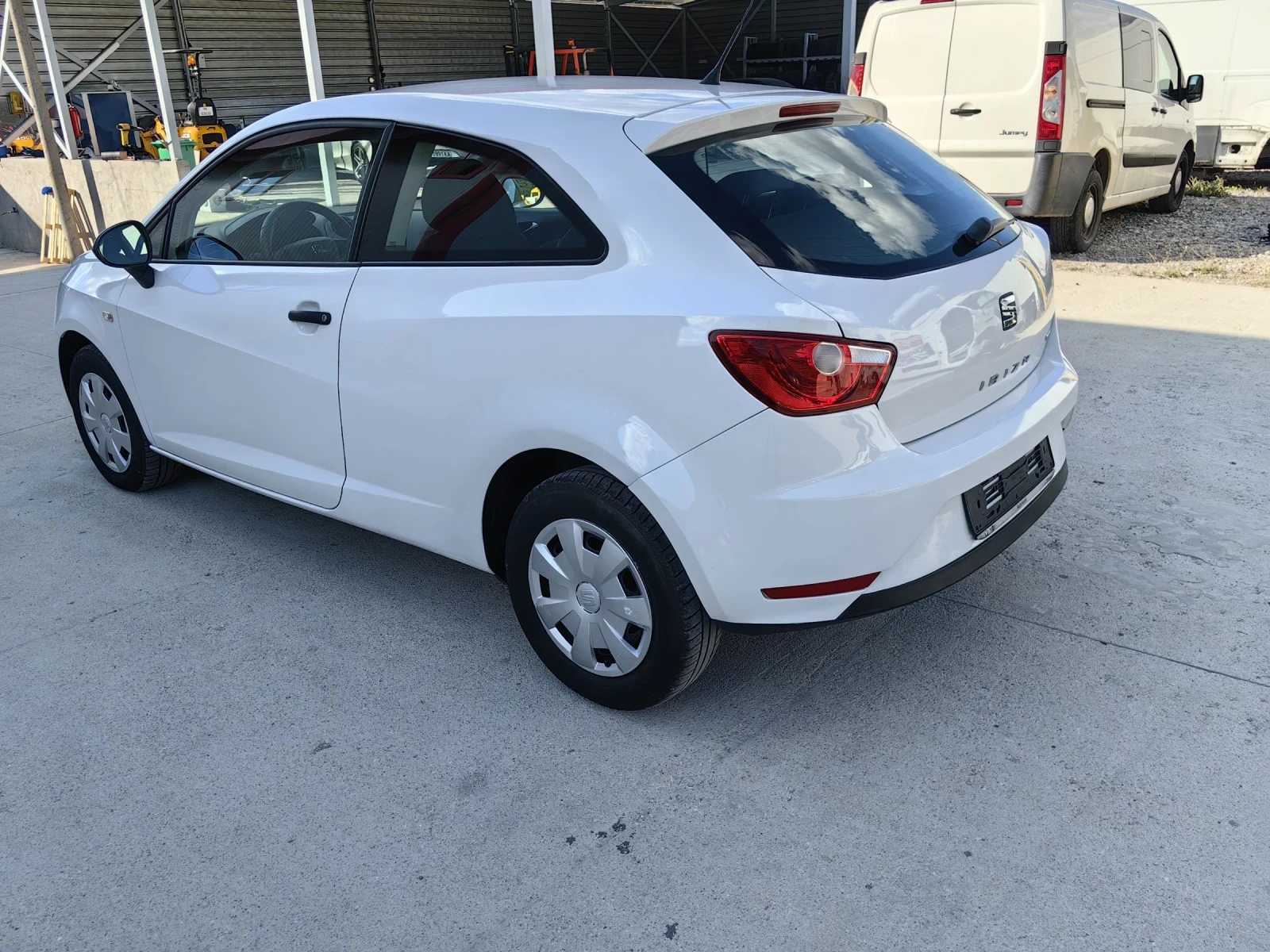 Seat Ibiza 1.2 tdi - изображение 5