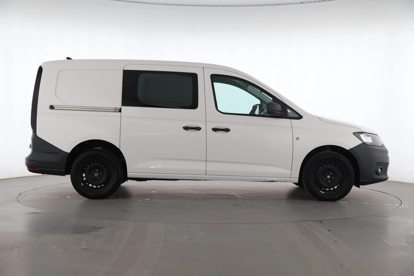 VW Caddy 2.0TDI Maxi Cargo* Klima* Tempomat* Unirent*  - изображение 6