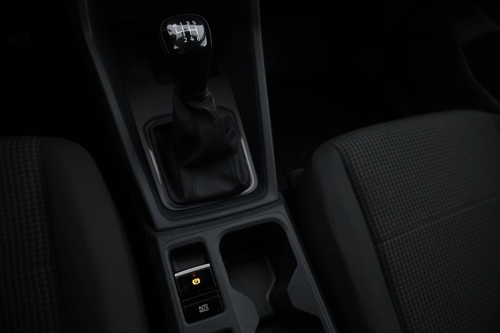 VW Caddy 2.0TDI Maxi Cargo* Klima* Tempomat* Unirent*  | Mobile.bg � ����������� 11