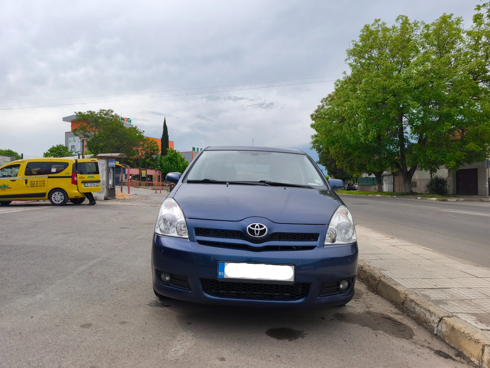 Toyota Corolla verso  - изображение 2