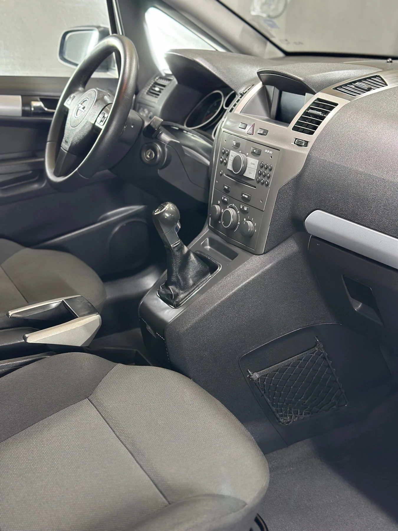 Opel Zafira  - изображение 7