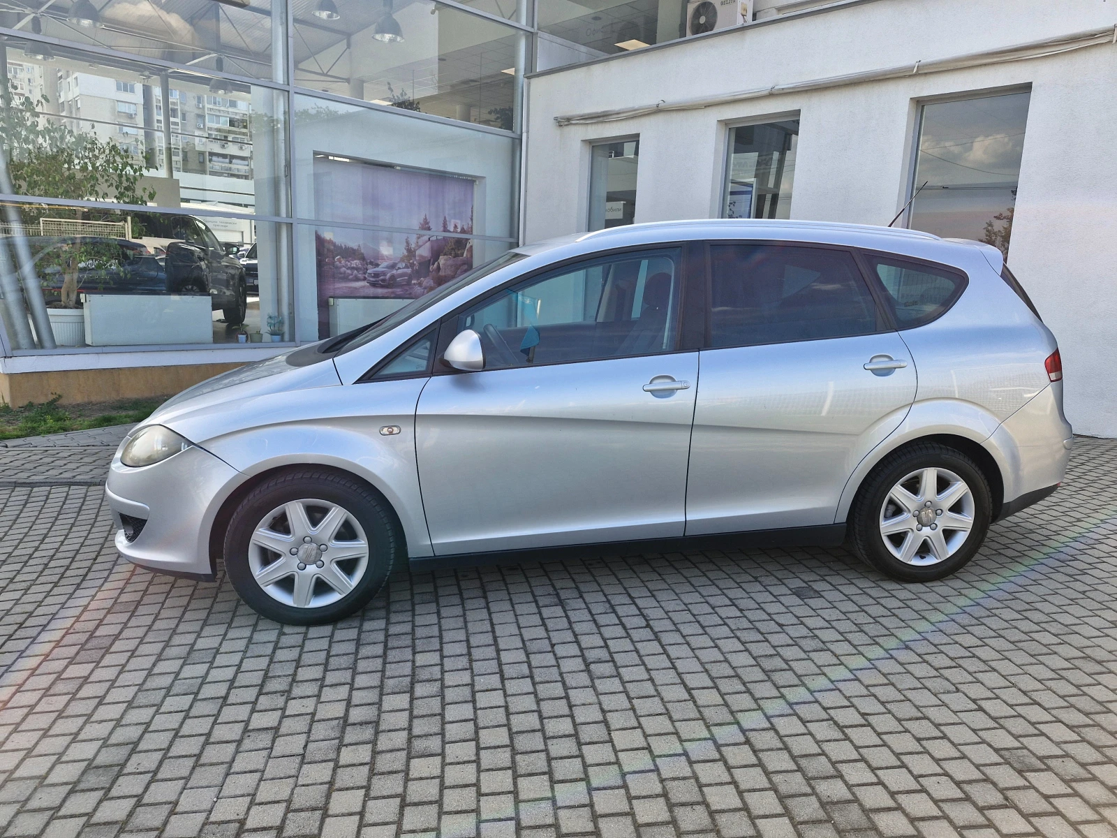 Seat Altea XL 2.0 TDI - изображение 7