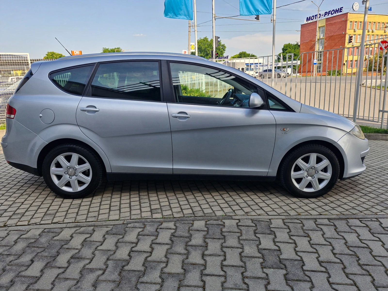 Seat Altea XL 2.0 TDI - изображение 3
